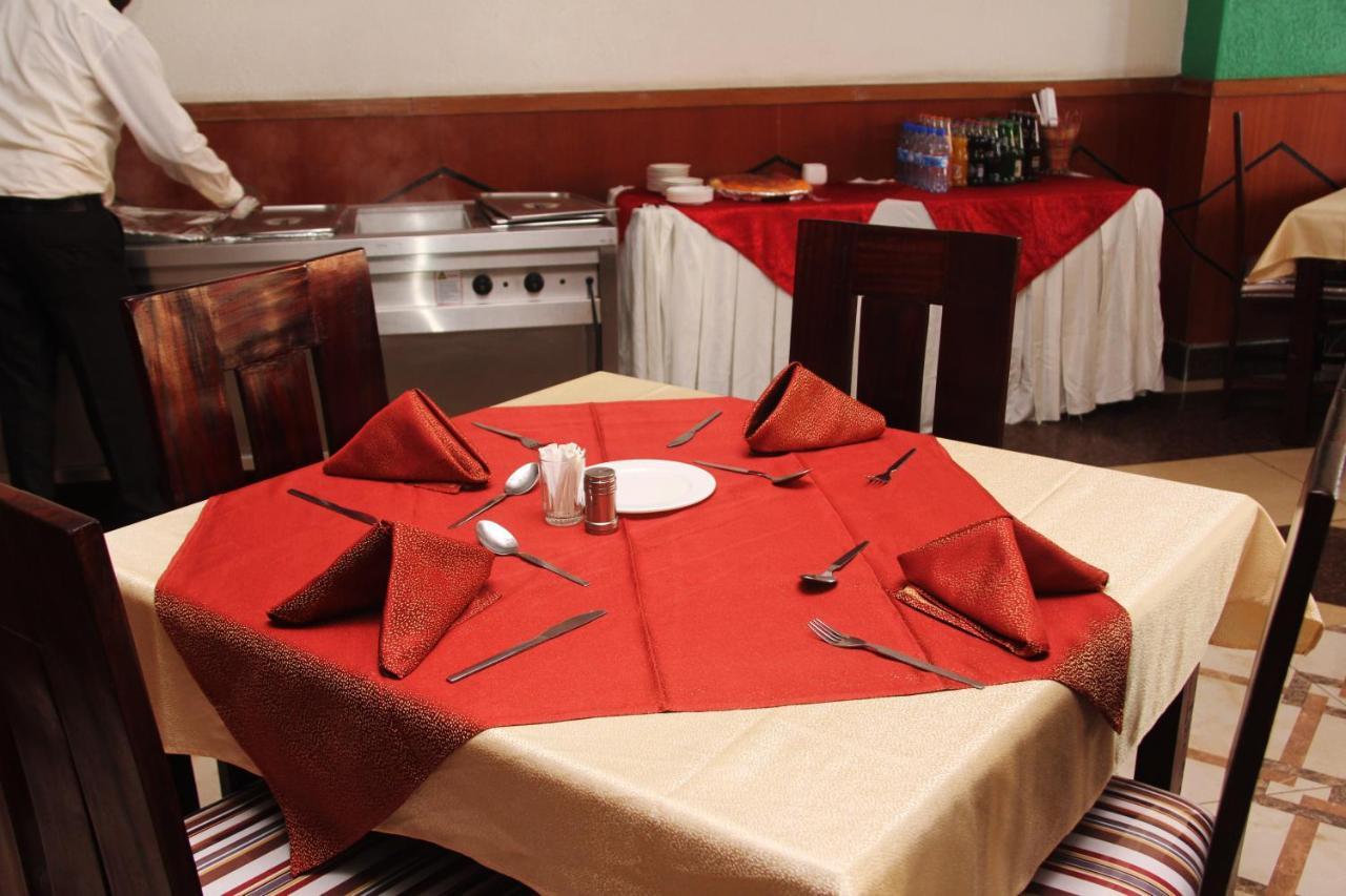 Hotel Winstar Eldoret Esterno foto
