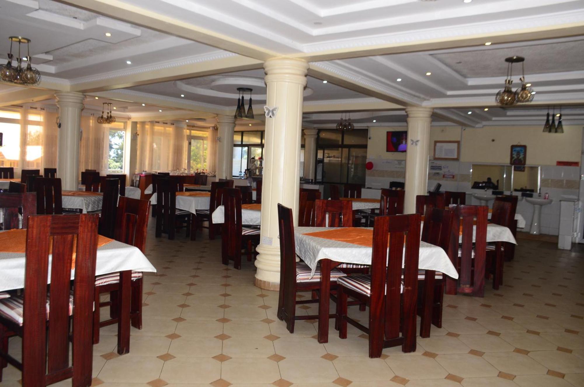 Hotel Winstar Eldoret Esterno foto